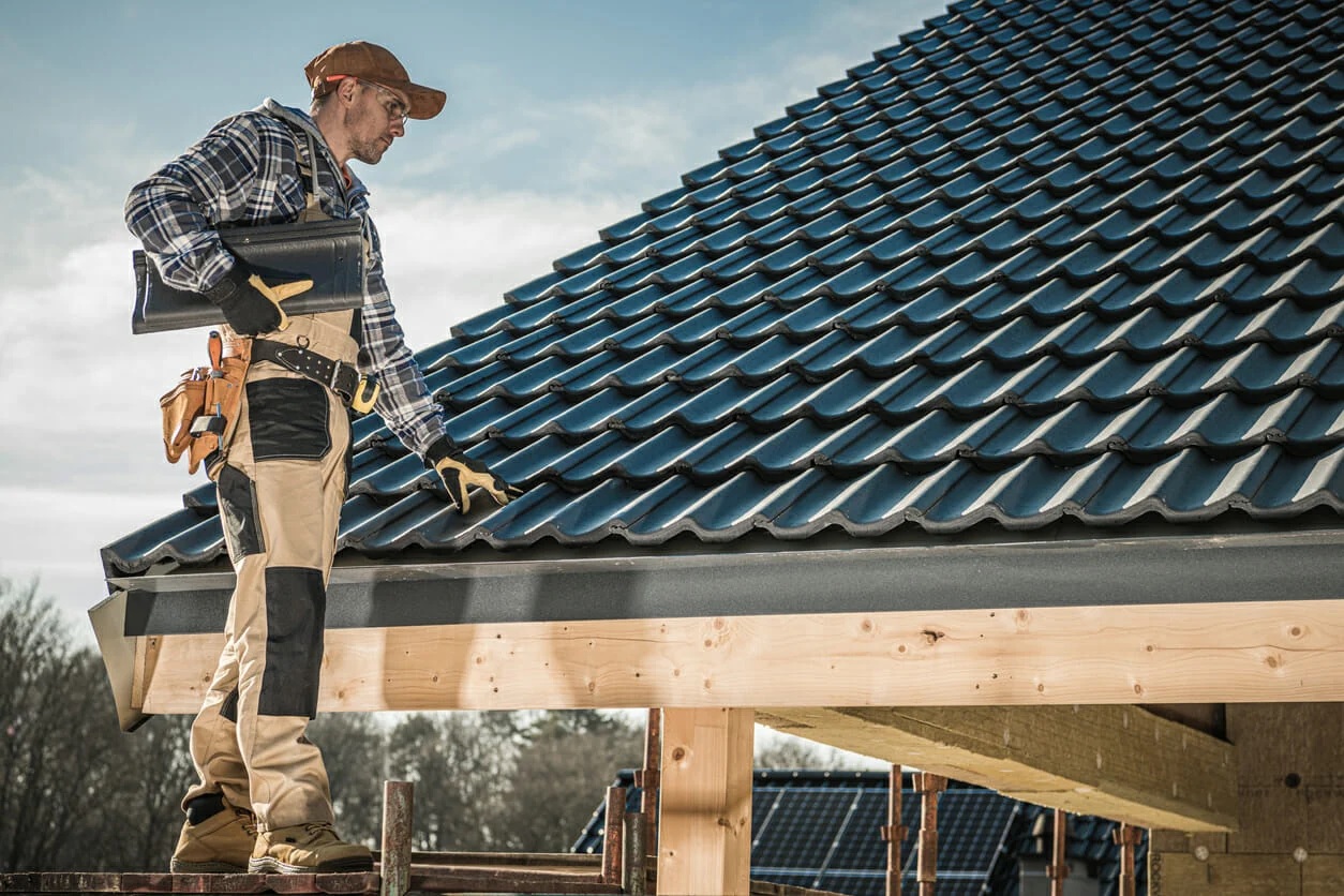 Why Hire A Roofing Repair Contractor?